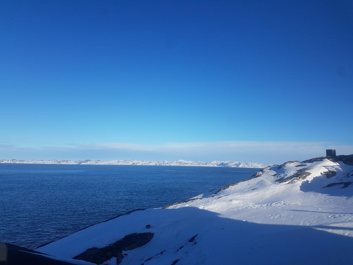 Eagle View Hotel Nuuk Buitenkant foto