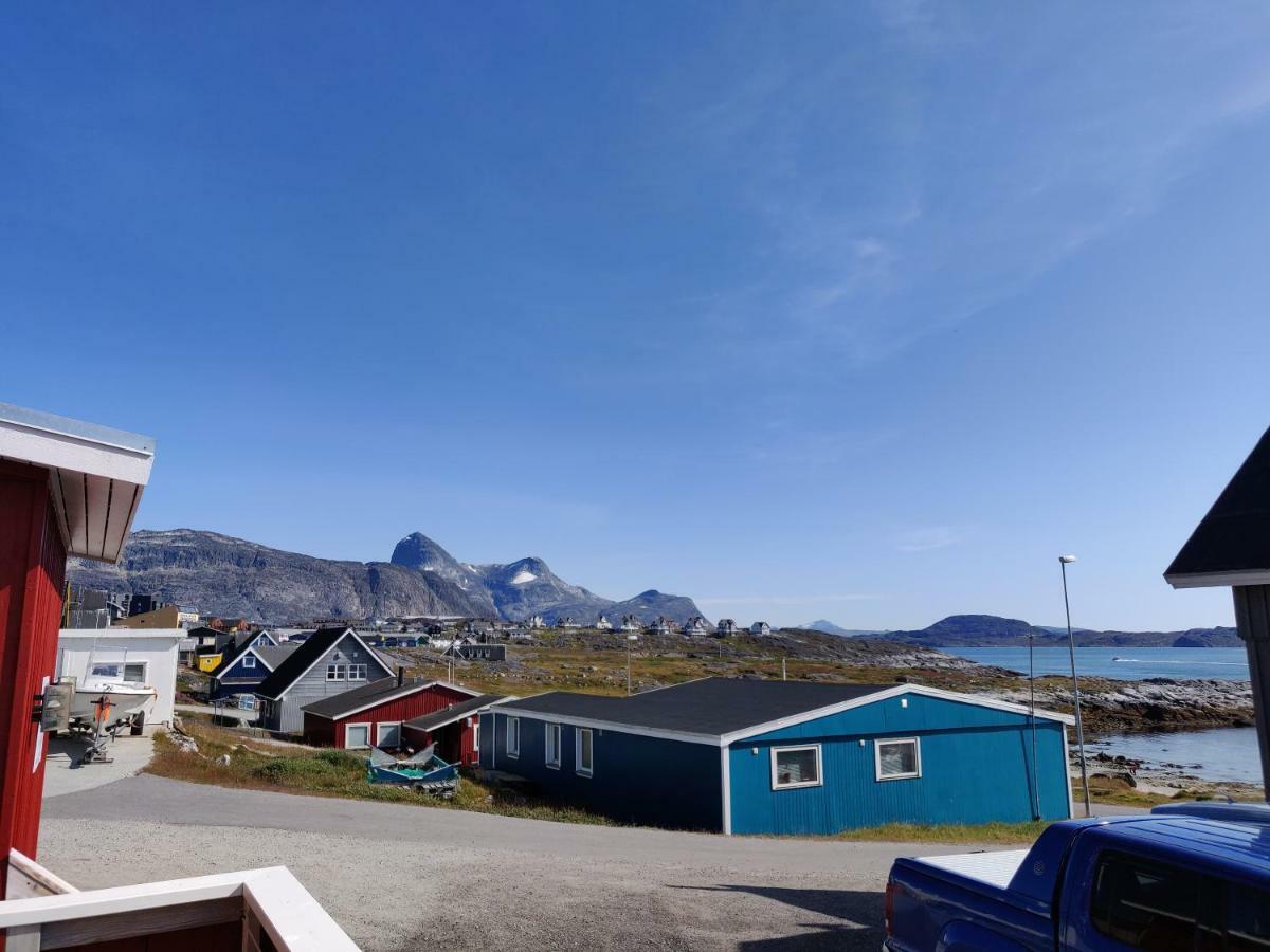 Eagle View Hotel Nuuk Buitenkant foto